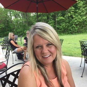 Meet your Posher, Rhonda